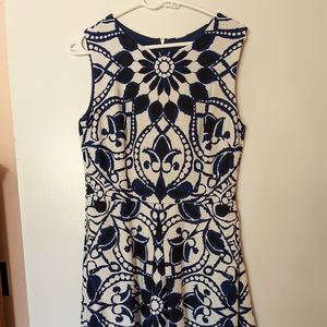 Elegant Navy and White Patterned Dress